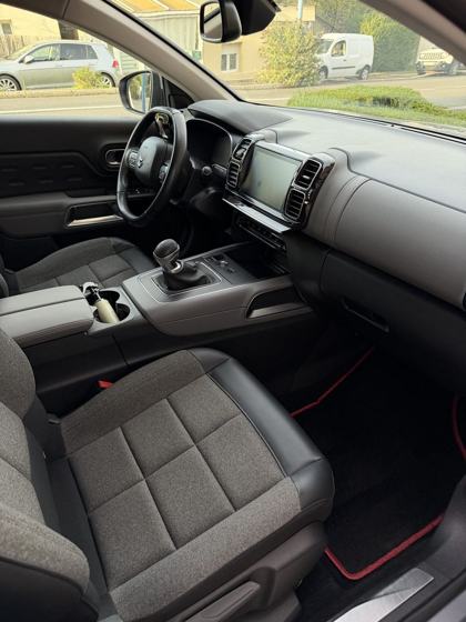 Après le passage de Stanwash : planche de bord (Citroën C5 Aircross)