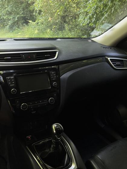 Après le passage de Stanwash : planche de bord (Nissan Qashqai)