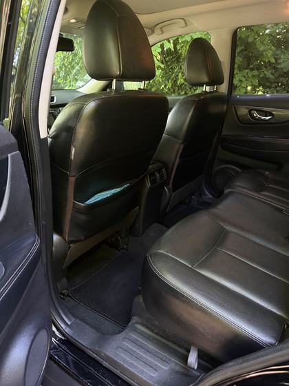 Après le passage de Stanwash : plancher arrière (Nissan Qashqai)